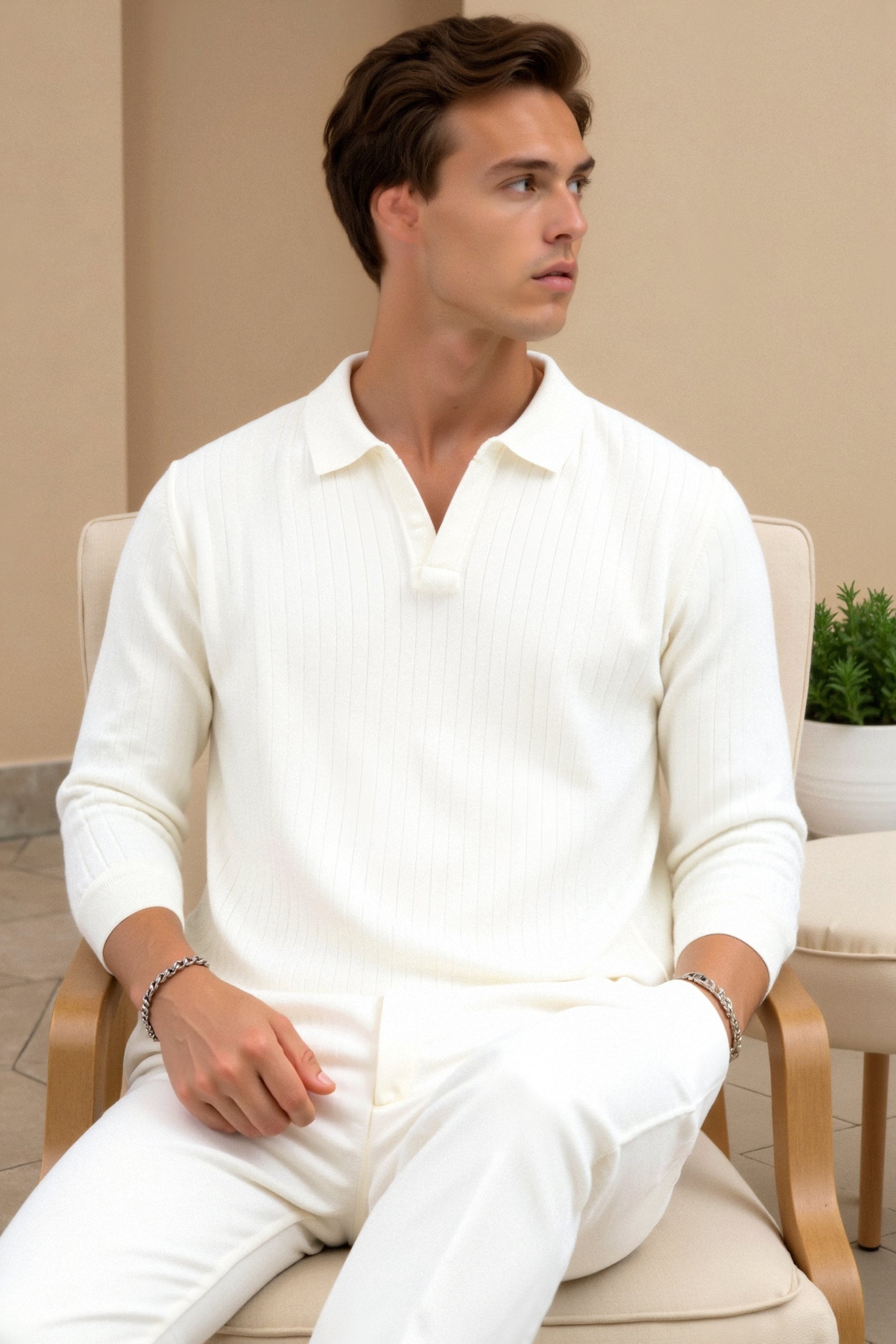 Milo – Minimalistisches Strickpolo